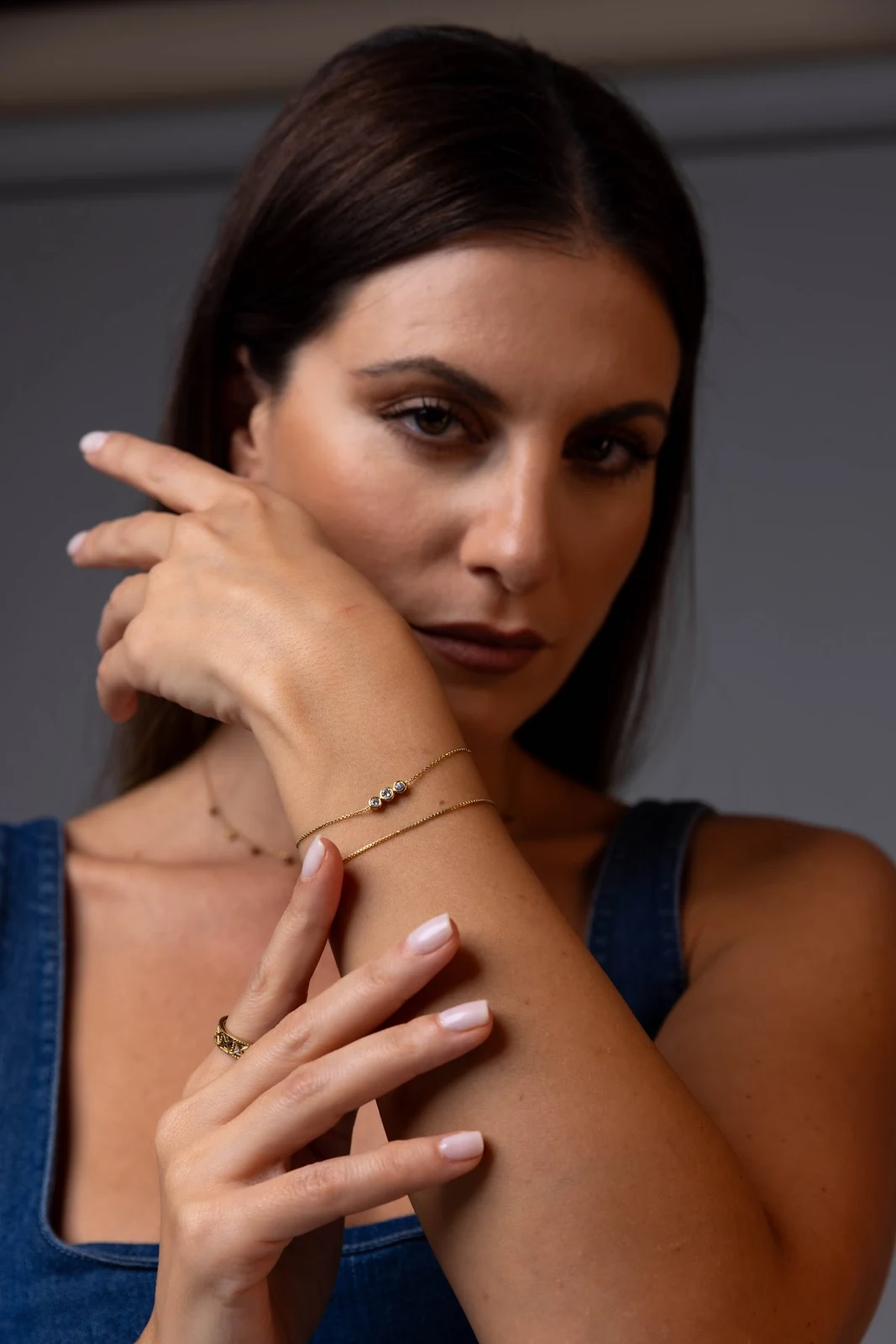 BLVEN jewellery portrait